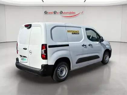 Photo 6 Opel Combo  Cargo M 650kg BlueHDi 100ch S&S Pack Premium Connect