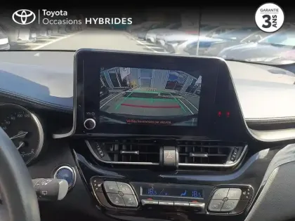Photo 14 Toyota C-HR  2.0 Hybride 184ch Design Ultimate E-CVT