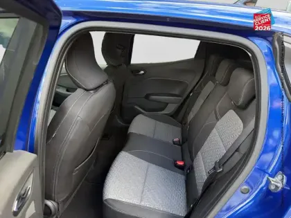 Photo 10 Renault Clio  1.6 E-Tech hybride 145ch Evolution