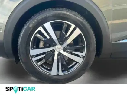Photo 10 Peugeot 5008  1.2 PureTech 130ch E6.3 Allure Business S&S EAT8 6cv
