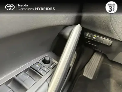 Photo 13 Toyota Corolla  1.8 140ch Dynamic MY25