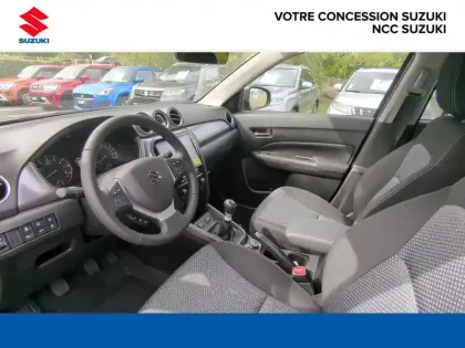 Photo 11 Suzuki Vitara  1.4 Boosterjet Hybrid 110ch Privilège Allgrip MY25