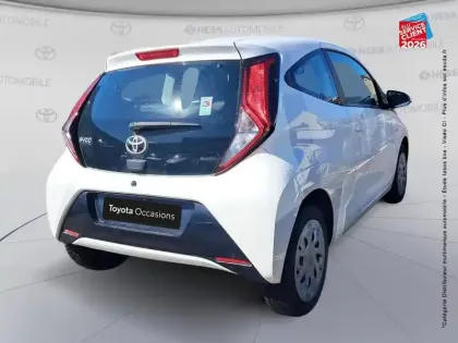 Photo 5 Toyota Aygo  1.0 VVT-i 72ch x-play 3p MY20