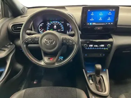 Photo 10 Toyota Yaris  Cross 116h GR Sport MY22