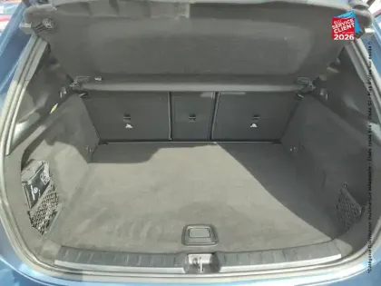 Photo 13 Mercedes GLA  200 d 150ch Progressive Line 8G-DCT