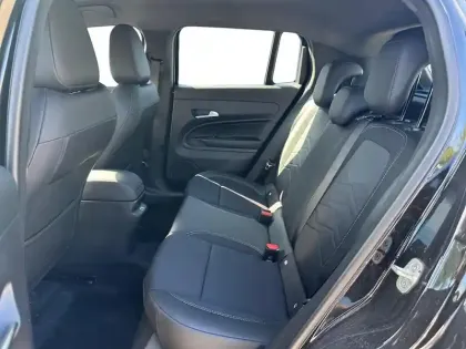 Photo 9 Jeep Avenger  Electrique 156ch 115kW Altitude