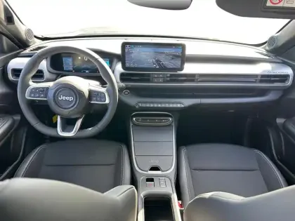 Photo 12 Jeep Avenger  Electrique 156ch 115kW Altitude