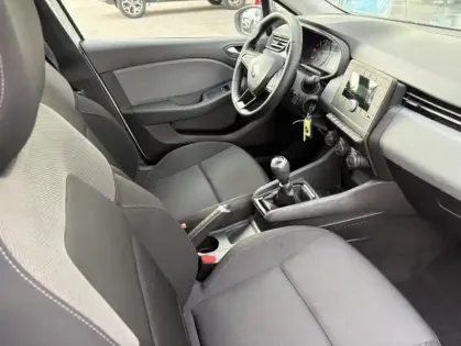 Photo 11 Renault Clio Société V Air Blue dCi 85