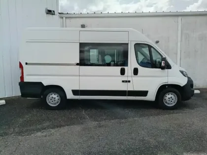 Photo 23 Peugeot Boxer Fourgon Fg 333 L1H1 2.2 BlueHDi S&S 140ch Asphalt