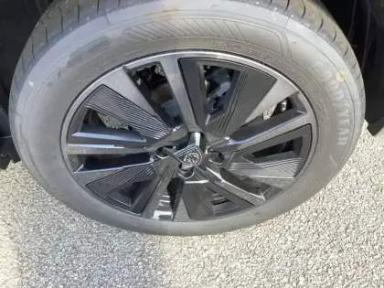Photo 12 Peugeot 2008  Hybrid 145 ch e-DCS6