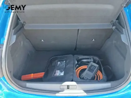 Photo 5 Peugeot 208  Electrique 50 kWh 136ch