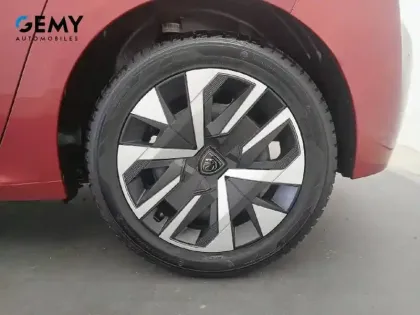 Photo 10 Peugeot 208  PureTech 100 S&S BVM6