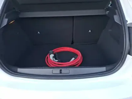 Photo 17 Peugeot 208  Electrique 50 kWh 136ch