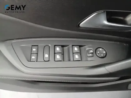 Photo 11 Peugeot 308  SW PHEV 180 e-EAT8