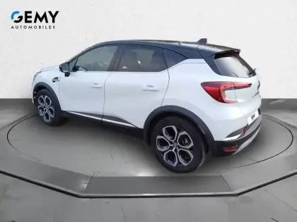 Photo 6 Renault Captur  E-Tech full hybrid 145
