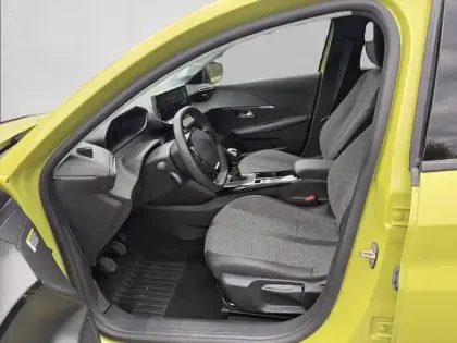 Photo 10 Peugeot 208  PureTech 100 S&S BVM6