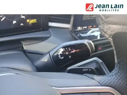Photo 12 Volkswagen T-roc  1.5 eTSI EVO2 Hybrid 150 ch DSG7