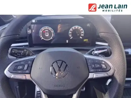 Photo 11 Volkswagen T-roc  1.5 eTSI EVO2 Hybrid 150 ch DSG7