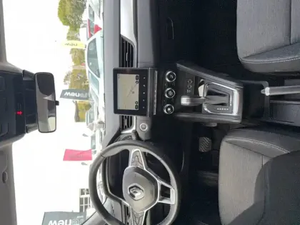 Photo 21 Renault Captur  E-Tech full hybrid 145