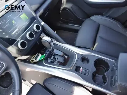Photo 11 Renault Kadjar  TCe 140 FAP EDC