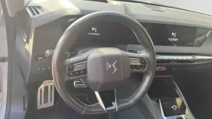Photo 17 DS DS 4  Hybride E-Tense 225 EAT8