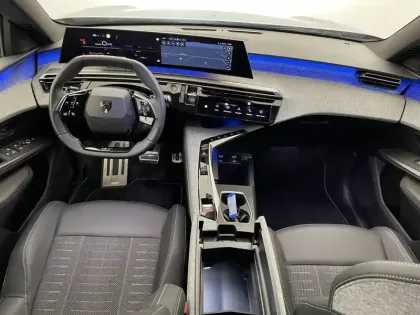 Photo 29 Peugeot 3008  Electrique 210 ch 73 kWh