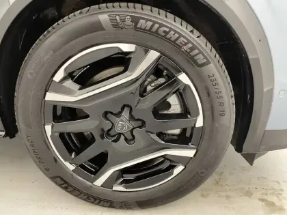 Photo 16 Peugeot 3008  Electrique 210 ch 73 kWh