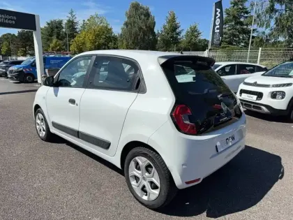 Photo 19 Renault Twingo  III E-Tech