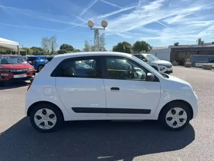 Photo 22 Renault Twingo  III E-Tech