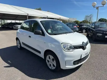 Photo 23 Renault Twingo  III E-Tech