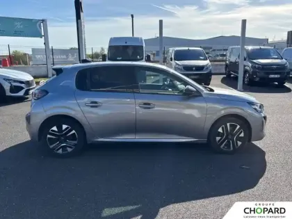 Photo 30 Peugeot 208  Hybrid 100 e-DCS6