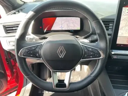 Photo 5 Renault Symbioz  E-Tech full hybrid 145