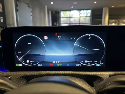 Photo 11 Mercedes Classe A  250 e Hybrid EQ