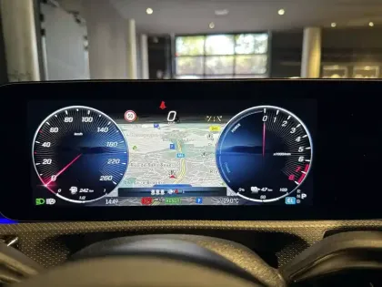Photo 9 Mercedes Classe A  250 e Hybrid EQ