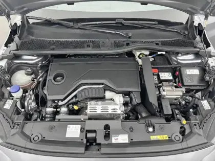 Photo 23 Peugeot 208  Hybrid 110 e-DCS6
