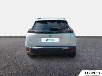 Photo 21 Peugeot 2008  Electrique 136 ch