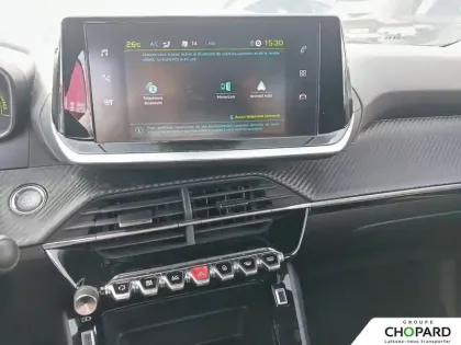 Photo 29 Peugeot 2008  Electrique 136 ch