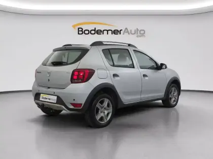 Photo 100 Dacia Sandero  Blue dCi 95