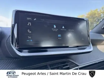 Photo 17 Peugeot 2008  PureTech 100 S&S BVM6