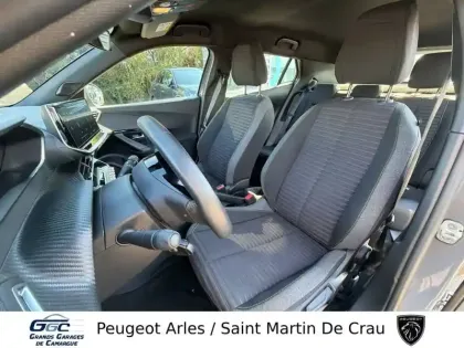 Photo 8 Peugeot 2008  PureTech 100 S&S BVM6