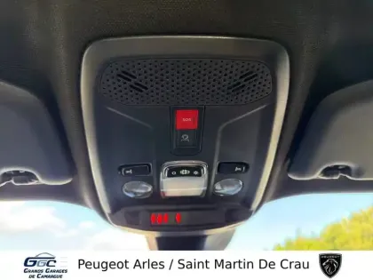 Photo 20 Peugeot 2008  PureTech 100 S&S BVM6