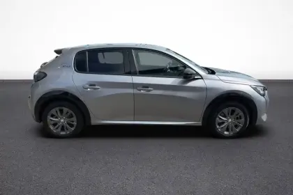 Photo 6 Peugeot 208  Electrique 50 kWh 136ch