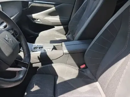Photo 10 DS DS 4  Hybride E-Tense 225 EAT8