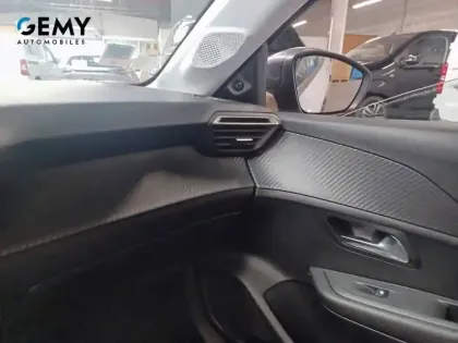 Photo 18 Peugeot 208  PureTech 75 S&S BVM5