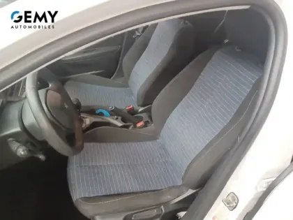 Photo 8 Peugeot 208  PureTech 75 S&S BVM5