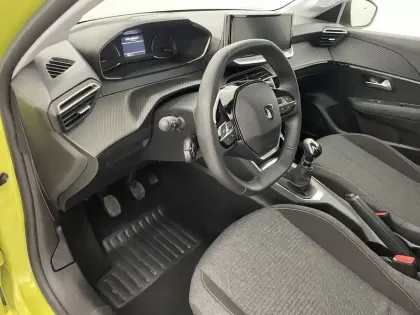 Photo 33 Peugeot 208  100 S&S BVM6