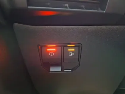 Photo 34 Renault Megane  E-Tech EV60 130ch optimum charge