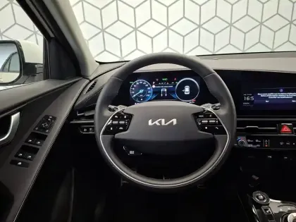 Photo 29 Kia Niro  1.6 GDi 129 ch HEV DCT6