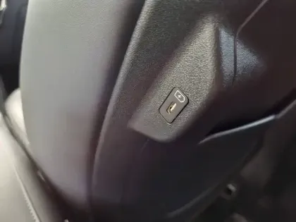 Photo 30 Kia Niro  1.6 GDi 129 ch HEV DCT6