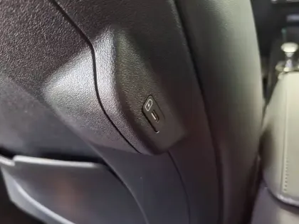 Photo 31 Kia Niro  1.6 GDi 129 ch HEV DCT6